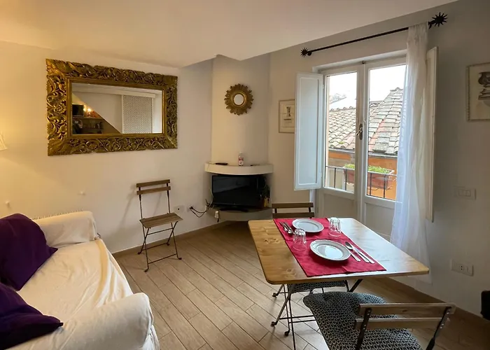 Apartment Rooftop View House Near Piazza Navona